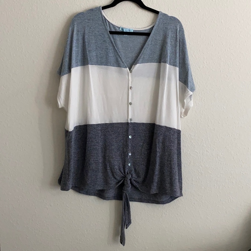 Chic Soul Tie top